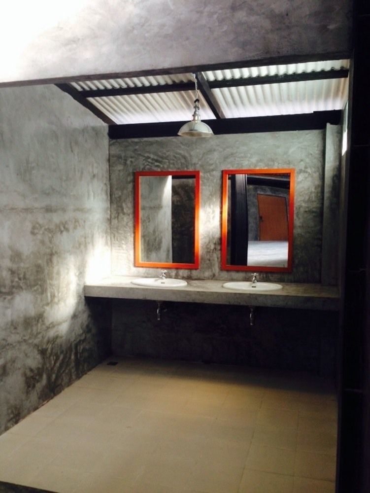 Oyo 585 Freedom Hostel @ Phi Phi Ngoại thất bức ảnh