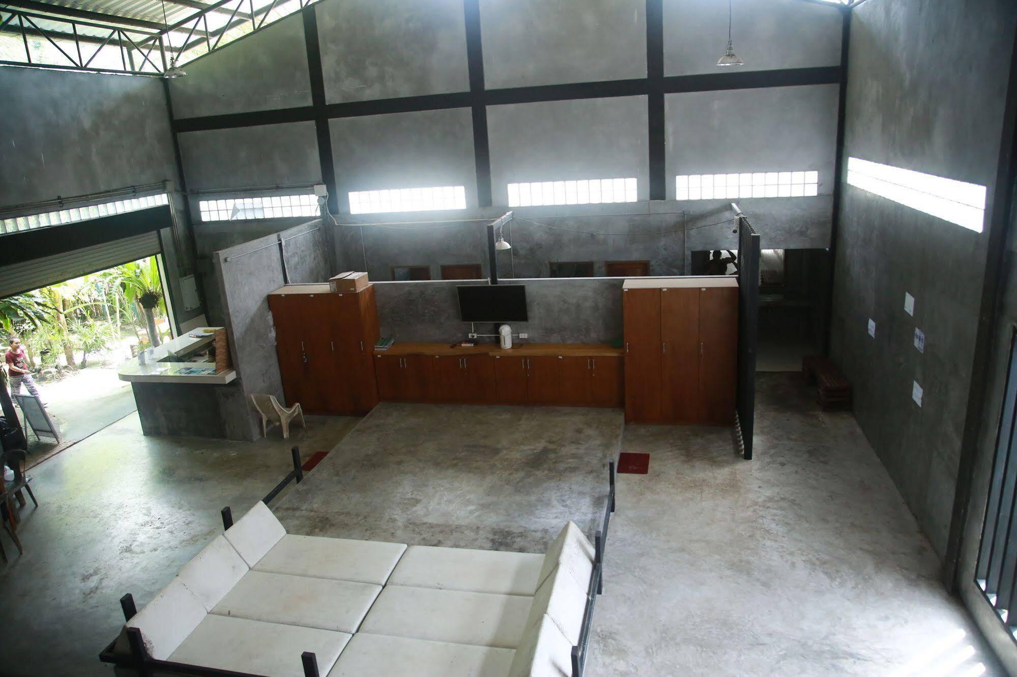 Oyo 585 Freedom Hostel @ Phi Phi Ngoại thất bức ảnh