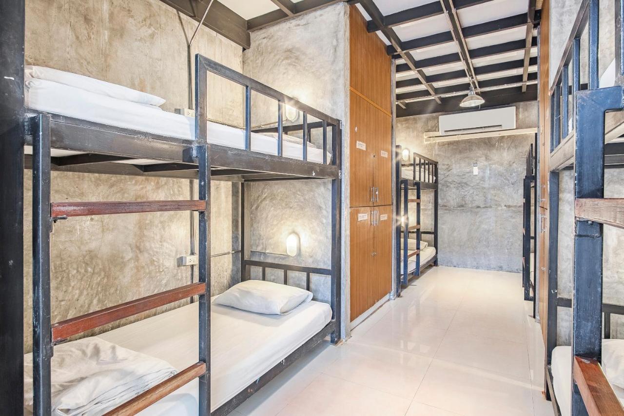 Oyo 585 Freedom Hostel @ Phi Phi Ngoại thất bức ảnh